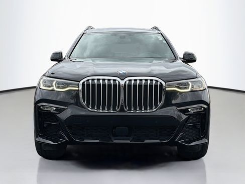 Used 2021 BMW X7 xDrive40i w/ M Sport Package AWD/4WD image 17