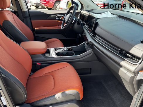 New 2026 Kia Carnival EX image 19