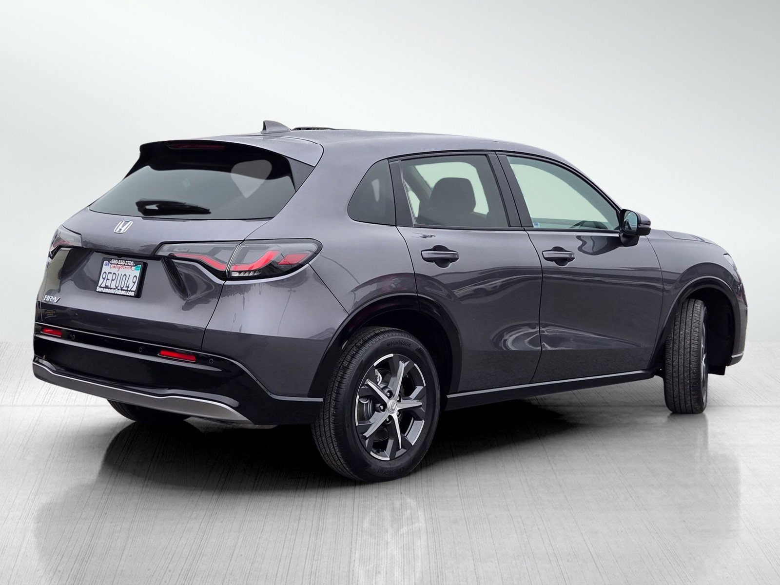 Used 2023 Honda HR-V EX-L image 4