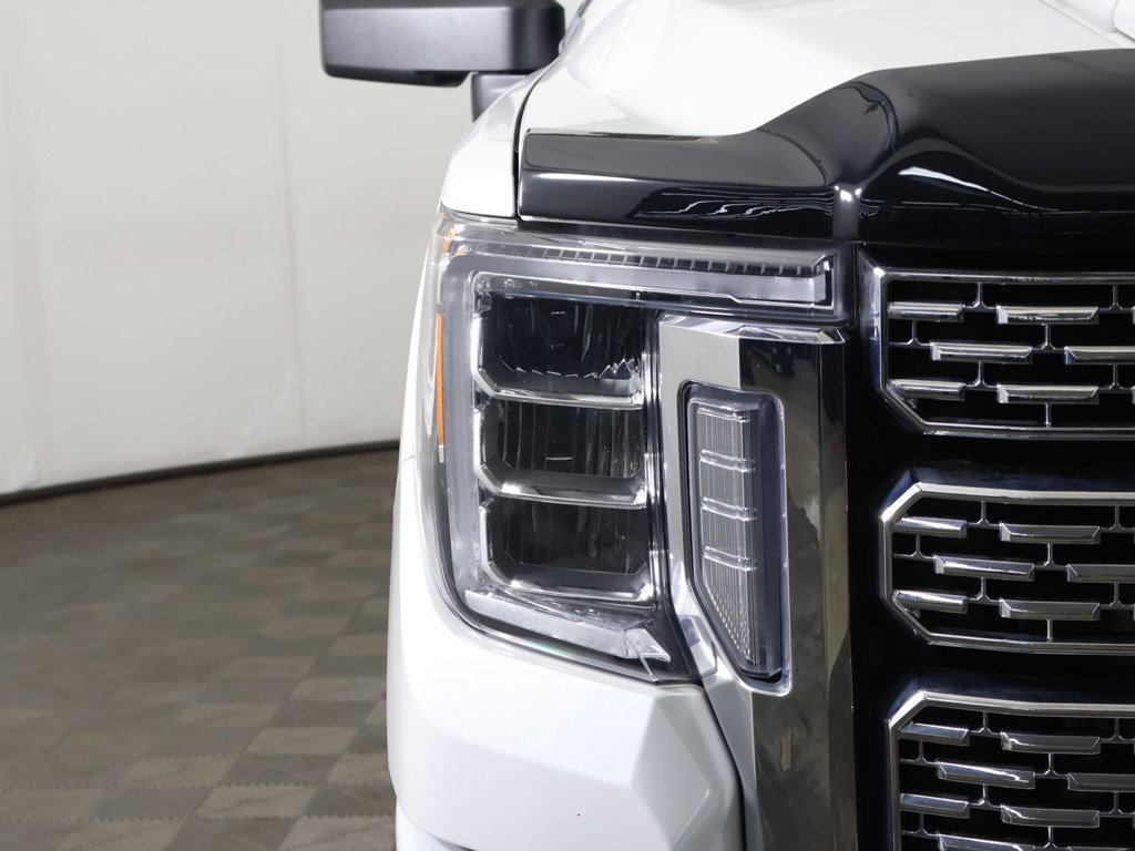 Used 2020 GMC Sierra 3500 Denali w/ Denali Ultimate Package AWD/4WD image 18