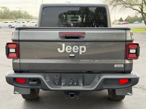 Used 2021 Jeep Gladiator Overland w/ Popular Equipment Package AWD/4WD image 6