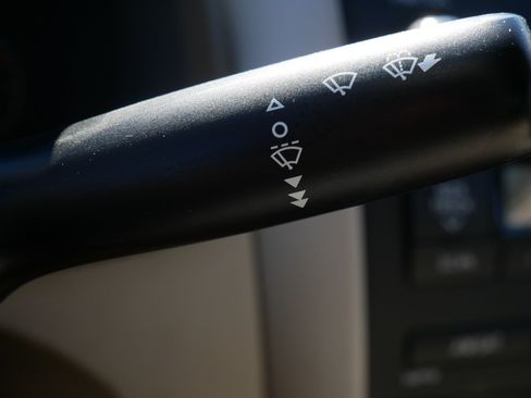Used 2010 Toyota Corolla LE FWD image 32