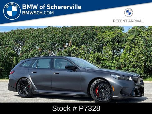 Used 2027 BMW M5 Touring AWD/4WD image 1