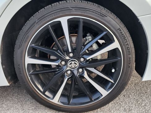 Used 2020 Toyota Camry XSE w/ Driver Assist Package FWD image 17