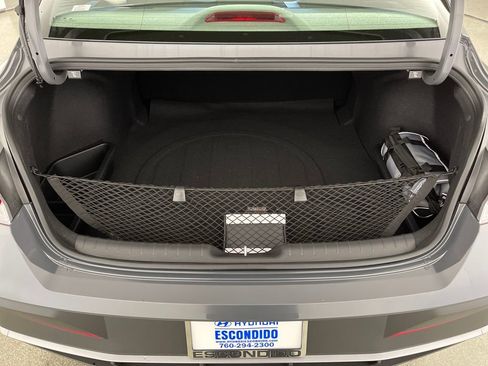 New 2026 Hyundai Elantra SE FWD image 10