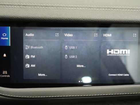 Used 2023 Jeep Grand Cherokee L Limited w/ Black Appearance Package AWD/4WD image 24