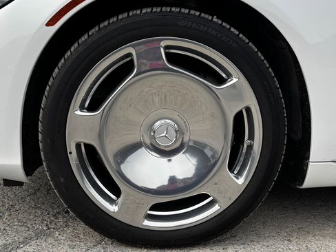 Used 2025 Mercedes-Benz Maybach S 680 4MATIC image 23