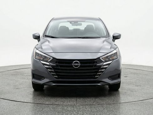 Used 2025 Nissan Versa SV FWD image 2