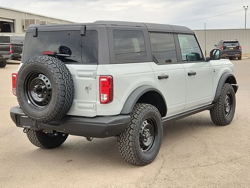 New 2026 Ford Bronco Big Bend image 4