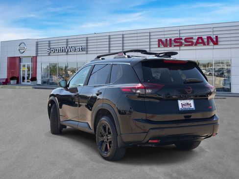 New 2026 Nissan Rogue SV w/ Rock Creek Premium Package AWD/4WD image 10