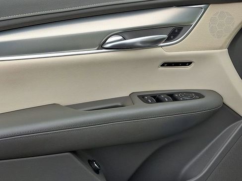 Used 2019 Cadillac XT5 Luxury image 13