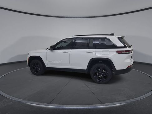 New 2026 Jeep Grand Cherokee Limited w/ Limited Altitude Package AWD/4WD image 9