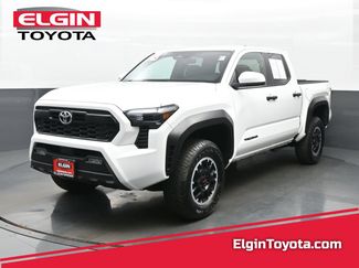 Used 2024 Toyota Tacoma TRD Off-Road AWD/4WD video 1