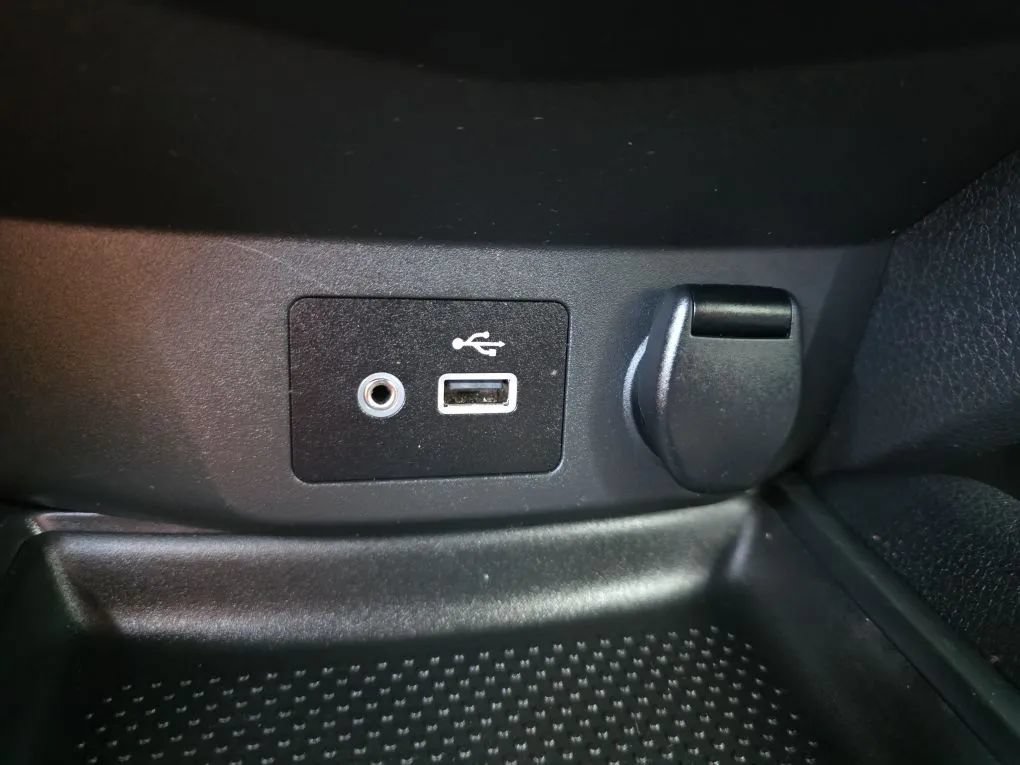 Used 2020 Nissan Rogue SV FWD image 30