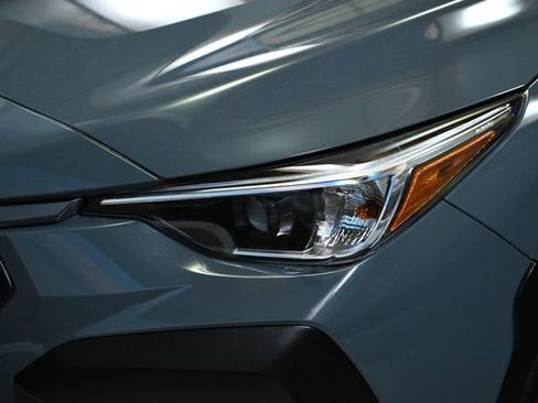 Certified 2025 Subaru Crosstrek 2.0i Premium image 16