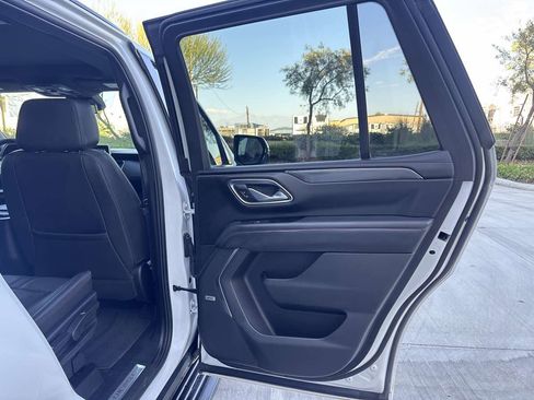 Used 2023 Chevrolet Tahoe RST w/ Luxury Package AWD/4WD image 16