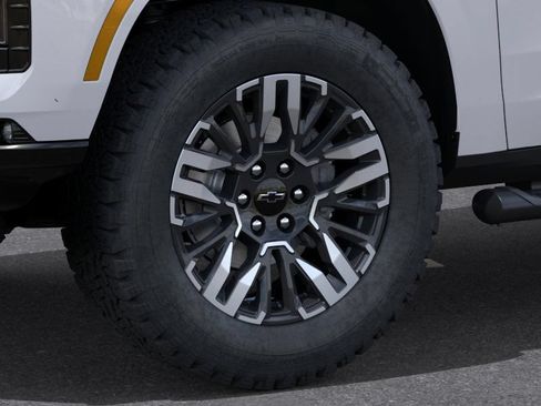New 2026 Chevrolet Tahoe Z71 w/ Z71 Off-Road Package AWD/4WD image 9