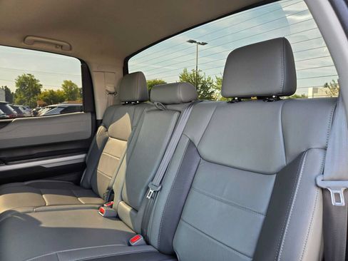 Used 2019 Toyota Tundra Limited w/ Limited Premium Package AWD/4WD image 20