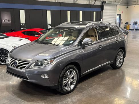Used 2015 Lexus RX 450h FWD image 9