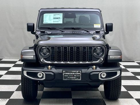New 2026 Jeep Gladiator Sport AWD/4WD image 3