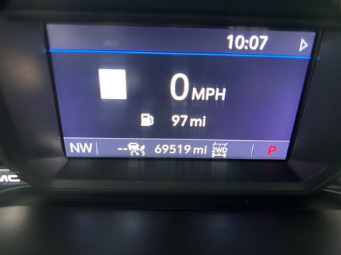 Used 2020 GMC Sierra 1500 AT4 w/ AT4 Premium Package AWD/4WD image 4