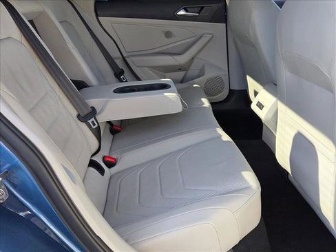 Used 2019 Volkswagen Jetta SEL Premium image 20