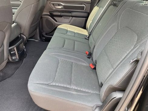 Used 2025 RAM 1500 Big Horn AWD/4WD image 31