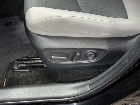 Certified 2023 Toyota RAV4 XLE image 23