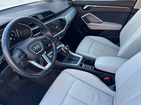 Used 2023 Audi Q3 2.0T Premium w/ Convenience Package image 10