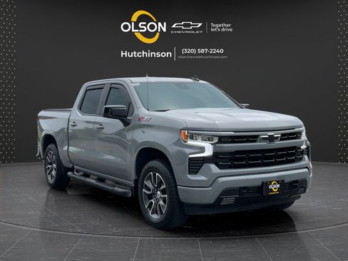 Used 2024 Chevrolet Silverado 1500 RST AWD/4WD image 15