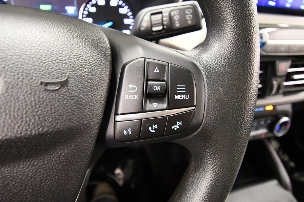 Used 2022 Ford Escape SE w/ SE Sport Appearance Package AWD/4WD image 21