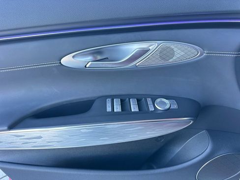 New 2026 Genesis Electrified GV70 image 11