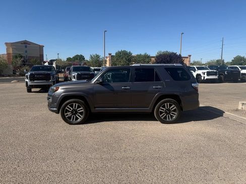 Used 2015 Toyota 4Runner Limited AWD/4WD image 7