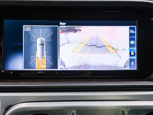 Used 2019 Mercedes-Benz G 550 w/ AMG Line image 31