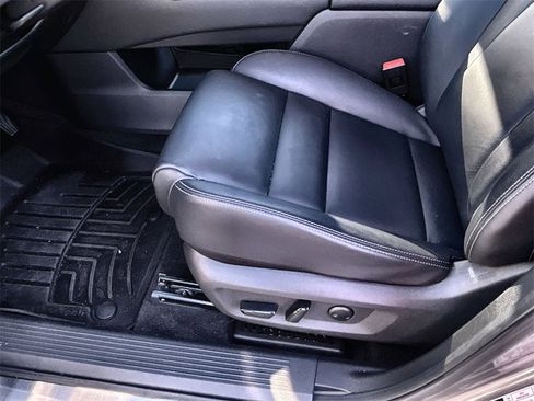 Certified 2023 Nissan Rogue SL w/ SL Premium Package image 18