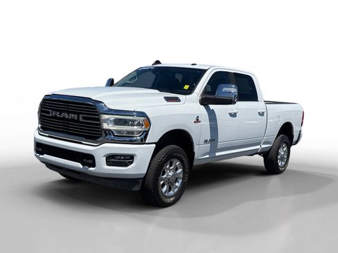 Used 2024 RAM 2500 Laramie w/ Safety Group AWD/4WD image 1