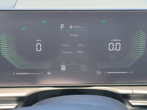 New 2026 Kia Sportage X-Line AWD/4WD image 22