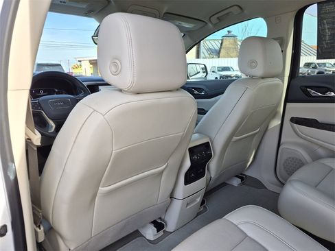Certified 2023 GMC Acadia Denali w/ Denali Technology Package image 40