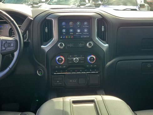 Used 2021 GMC Sierra 1500 Denali w/ Denali Ultimate Package AWD/4WD image 19