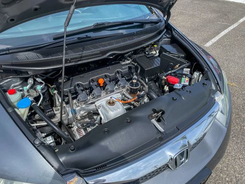 Used 2010 Honda Civic LX image 31