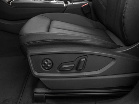 Certified 2020 Audi Q5 2.0T Premium Plus AWD/4WD image 23