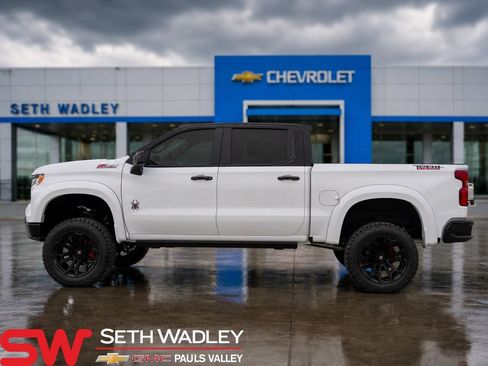 New 2025 Chevrolet Silverado 1500 LT Trail Boss w/ Convenience Package II AWD/4WD image 3