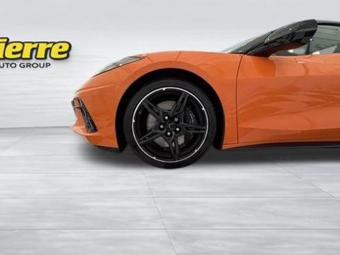 Used 2023 Chevrolet Corvette Stingray Preferred Conv w/ Z51 Performance Package RWD image 10