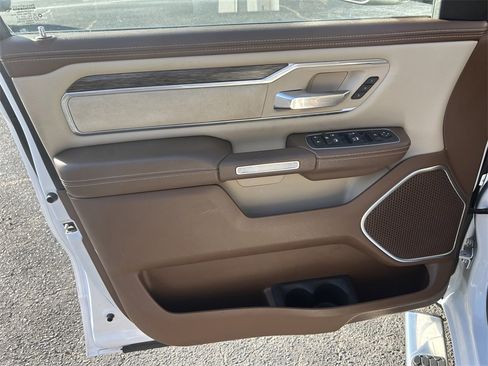 Used 2020 RAM 1500 Laramie image 13