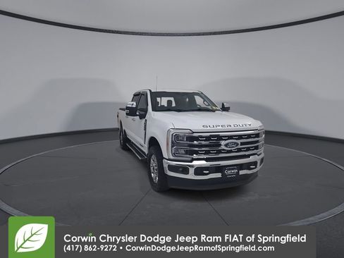 Used 2023 Ford F350 Lariat w/ Chrome Package AWD/4WD image 4