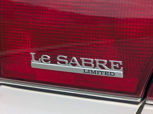 Used 2005 Buick Le Sabre Limited w/ Celebration Edition Package image 29