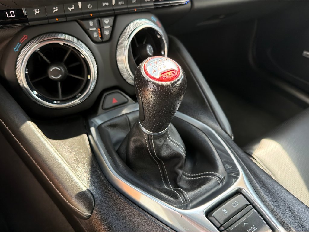 Used 2023 Chevrolet Camaro SS RWD image 15