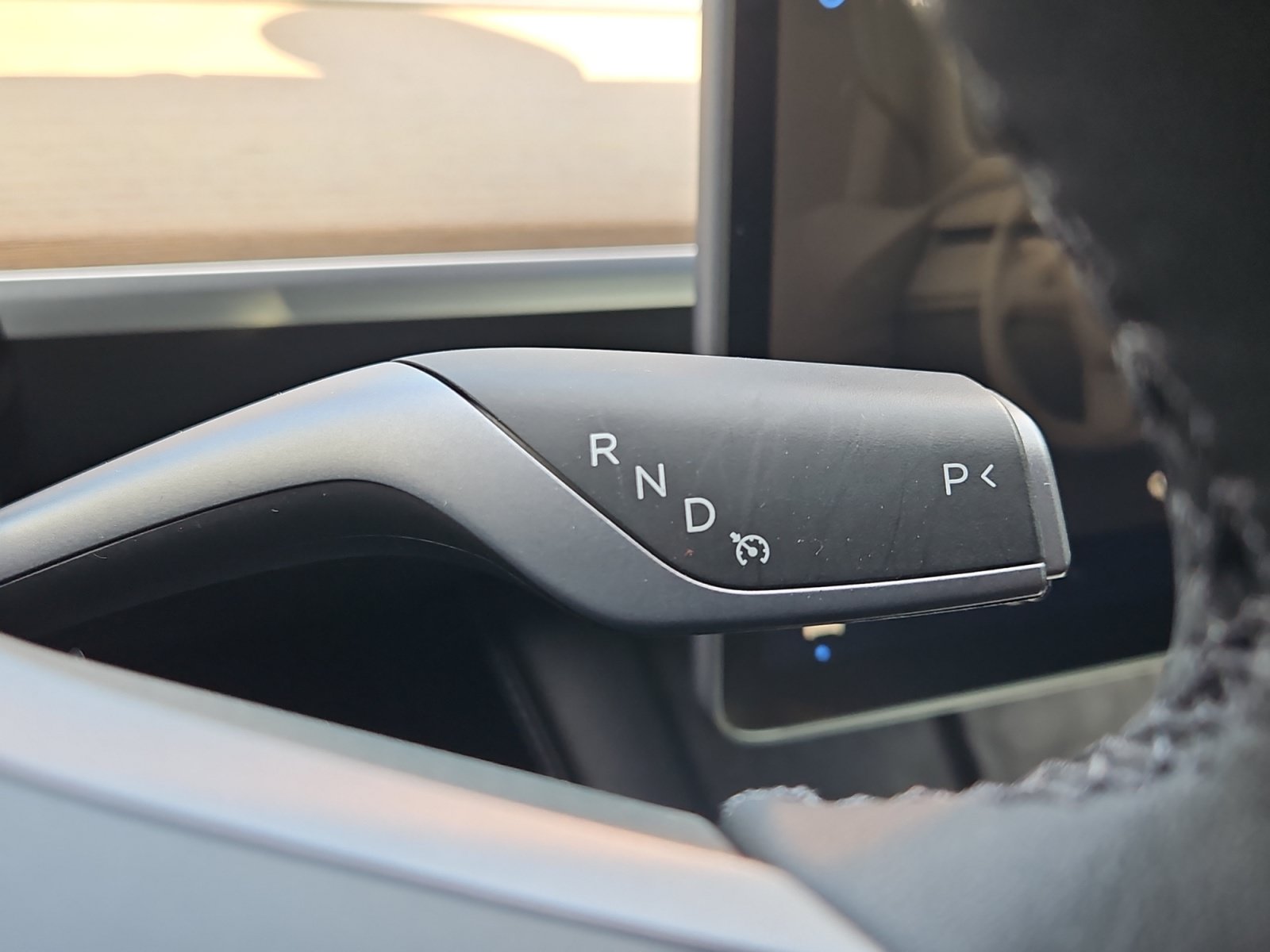 Used 2025 Tesla Model Y Performance AWD/4WD image 23