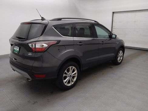 Used 2018 Ford Escape SEL image 10