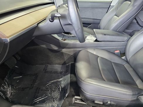 Used 2018 Tesla Model 3 Long Range RWD image 14
